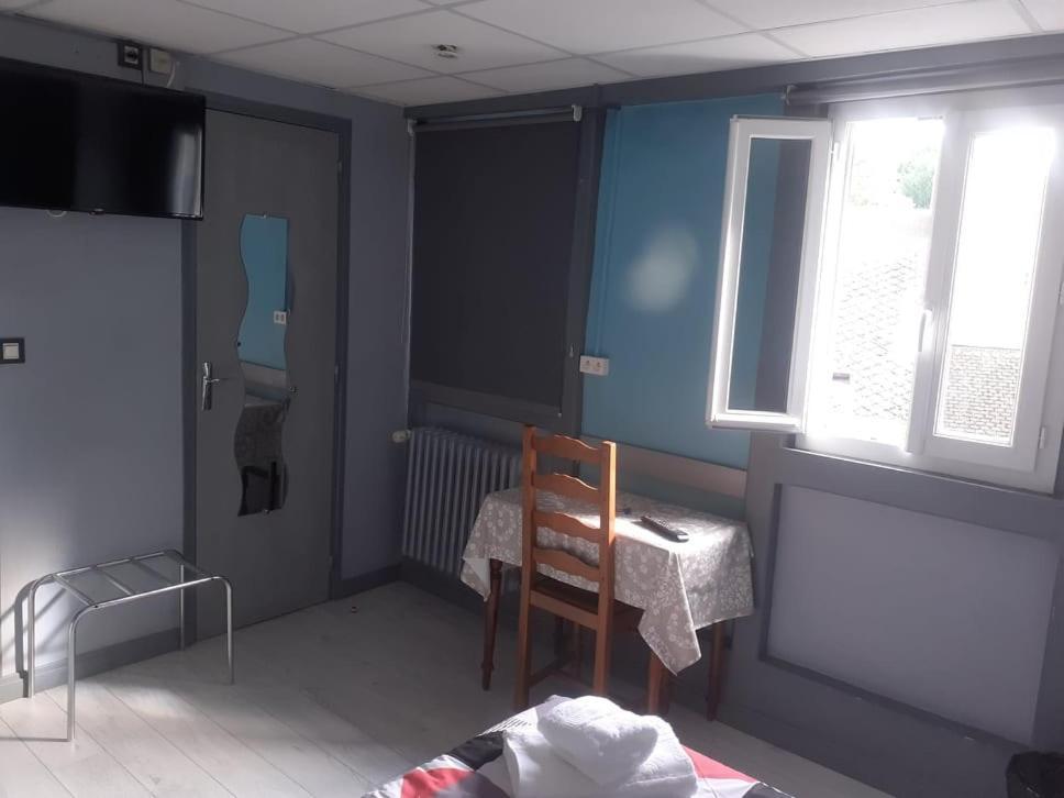 Le Fecamps Hotell Bolbec Eksteriør bilde